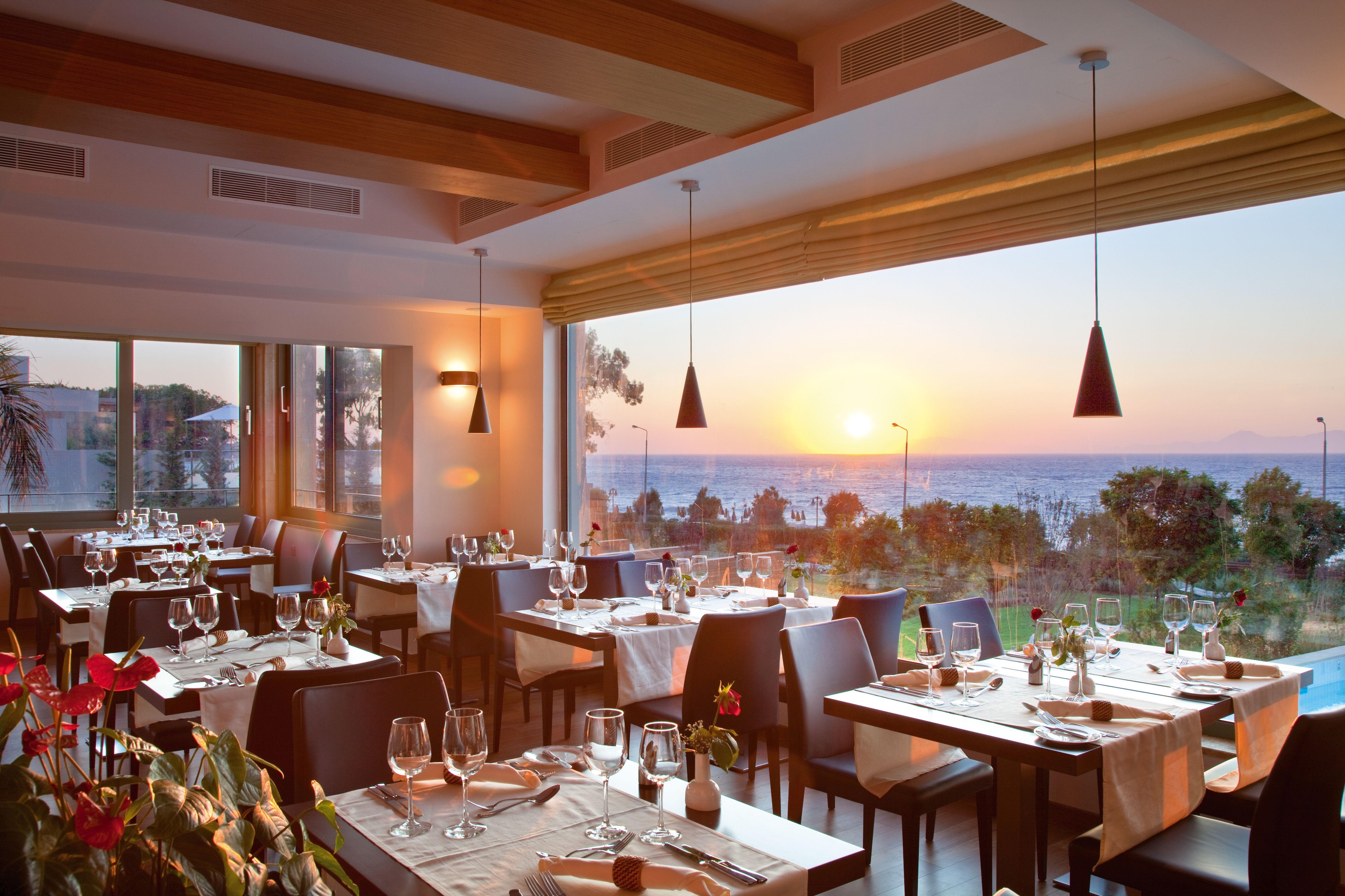 Elite Suites By Rhodes Bay Ixia  Eksteriør billede