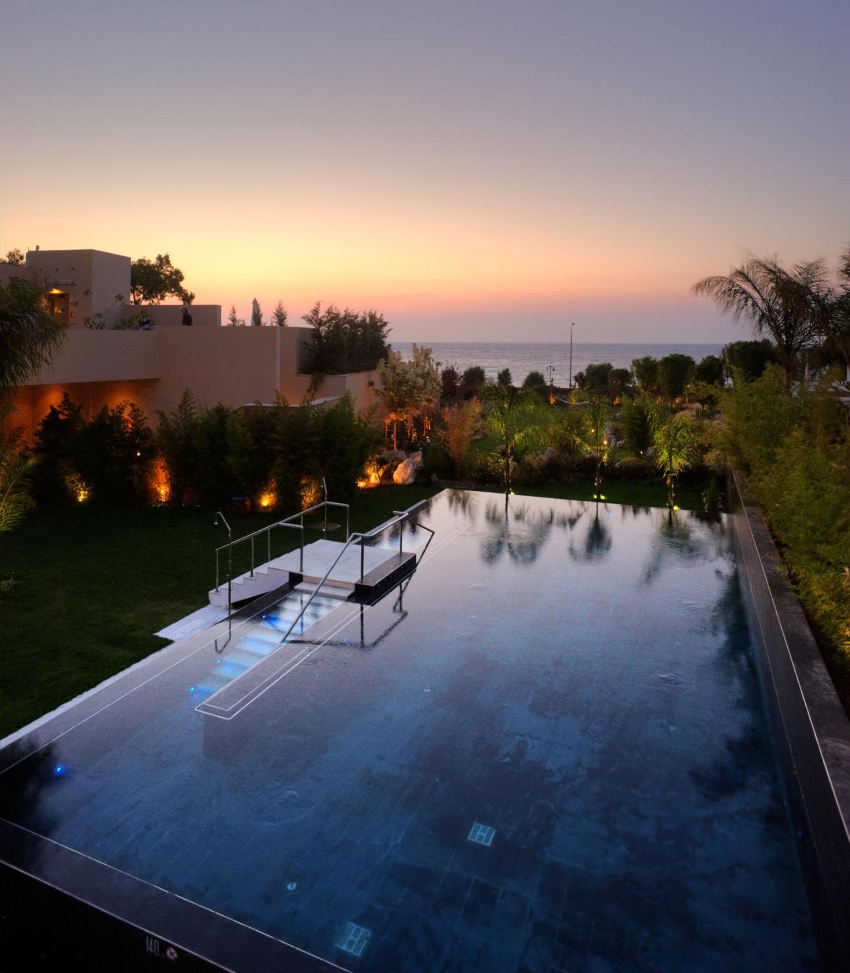 Elite Suites By Rhodes Bay Ixia  Eksteriør billede